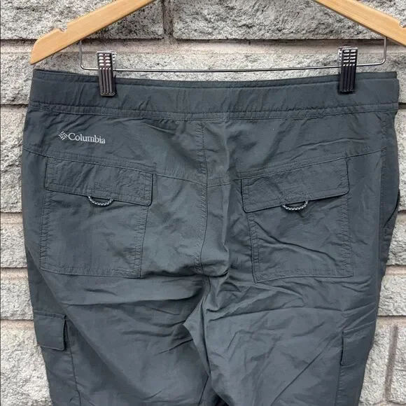 Columbia Gray Cargo Pants with Adjustable Waistband and Straight Leg - Picture 4 of 5